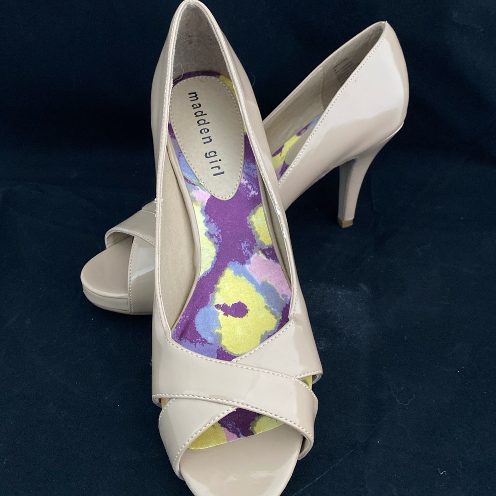 Madden Girl peep toe pumps